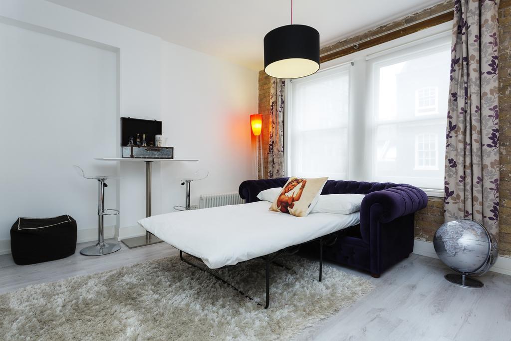 Veeve - Sophisticated Soho Apartment London Bagian luar foto